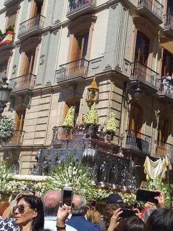 Cofradía Borriquilla Granada: ¡FELIZ DÍA DEL SANTÍSIMO SACRAMENTO DEL ALTAR! 