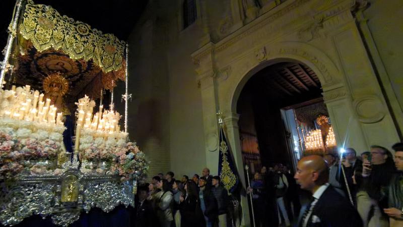 Cofradía Borriquilla Granada: RECIBIMOS A NUESTROS HERMANOS DE LA ESTRELLA EL JUEVES SANTO EN LAS PUERTAS DE SAN ANDRÉS 2026