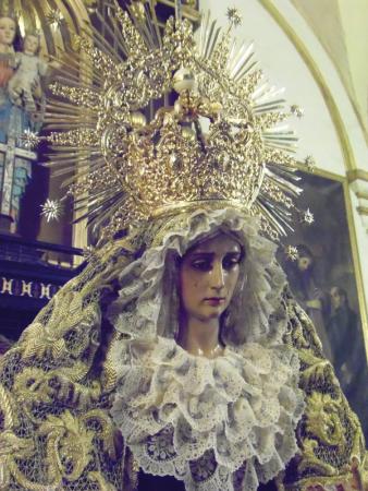 Cofradía Borriquilla Granada: Besamanos a la Virgen de la Paz en el 2013