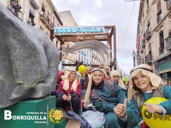 Cofradía Borriquilla Granada: FOTOS CARROZA ILUSIÓN  - CABALGATA 2026
