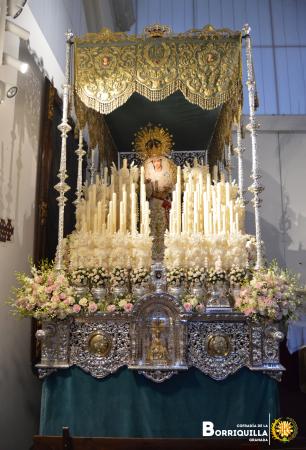 Cofradía Borriquilla Granada: EXORNO FLORAL PARA NUESTRA SEÑORA DE LA PAZ