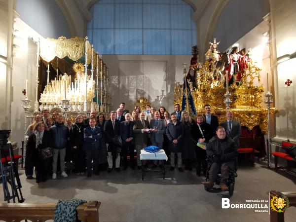 Cofradía Borriquilla Granada: LA CUENTA ATRÁS ES EMINENTE CON LA "ENTREGA DE LA LLAVE"