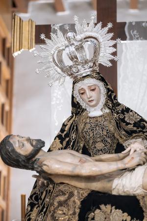 Cofradía Borriquilla Granada: PRESENTACIÓN EN LAS ANDAS DE LA VIRGEN DE LAS ANGUSTIAS DE SAN ANDRÉS POR KERYGMA - 2026