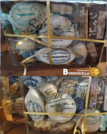 Cofradía Borriquilla Granada: LA COFRADÍA PARTICIPA EN EL MERCADO COFRADE DE NAVIDAD EN PLAZA BIB-RAMBLA