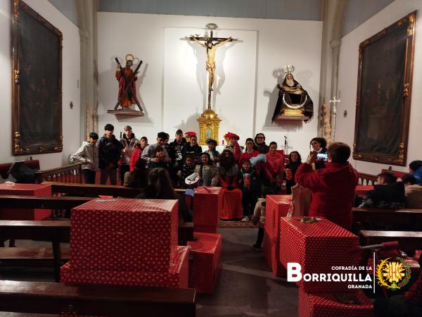 Cofradía Borriquilla Granada: LOS REYES MAGOS LLENAN DE ILUSIÓN LA CALLE ELVIRA