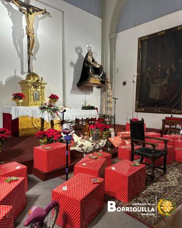 Cofradía Borriquilla Granada: LOS REYES MAGOS LLENAN DE ILUSIÓN LA CALLE ELVIRA