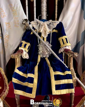 Cofradía Borriquilla Granada: ALTAR DE INSIGNIAS