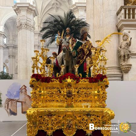Cofradía Borriquilla Granada: JESÚS DE LA ENTRADA EN JERUSALÉN YA SE ENCUENTRA EN LA SANTA IGLESIA CATEDRAL PARA SU PARTICIPACIÓN EN KERYGMA