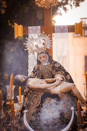 Cofradía Borriquilla Granada: TRASLADO DE LA VIRGEN DE LAS ANGUSTIAS DE SAN ANDRÉS A LA S.A.I. CATEDRAL POR KERYGMA