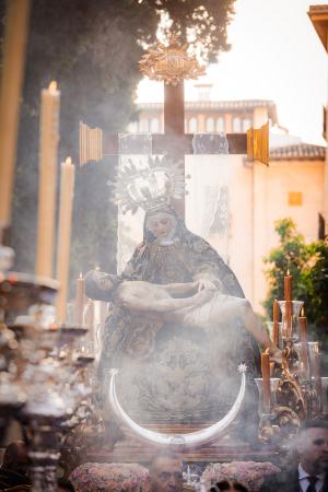 Cofradía Borriquilla Granada: TRASLADO DE LA VIRGEN DE LAS ANGUSTIAS DE SAN ANDRÉS A LA S.A.I. CATEDRAL POR KERYGMA