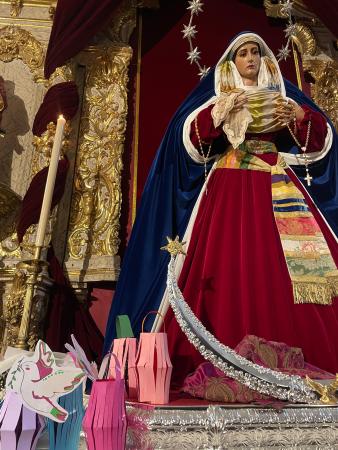 Cofradía Borriquilla Granada: La Cofradía celebra la Festividad de la Candelaria con una multitudinaria jornada protagonizada por los más pequeños