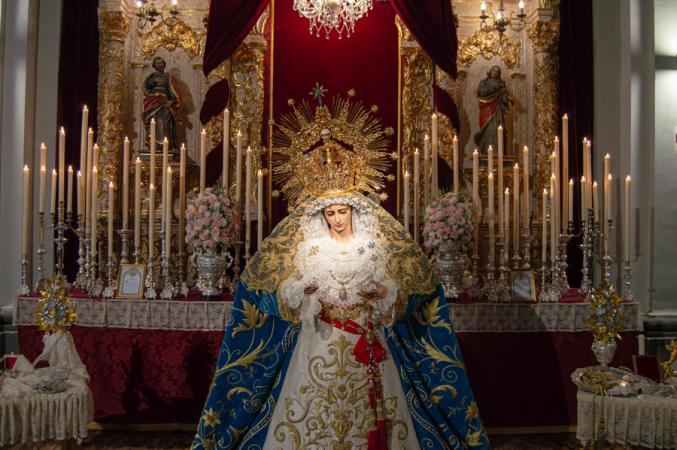 Cofradía Borriquilla Granada: FOTOS ALTAR POR LA FESTIVIDAD DE NUESTRA SEÑORA DE LA PAZ - ENERO 2026